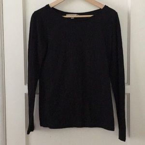 Black long sleeve top with black print